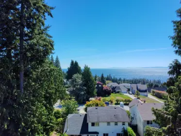1466 Bonniebrook Heights Road, Gibsons, BC, Gibsons — Single Family Residence for sale