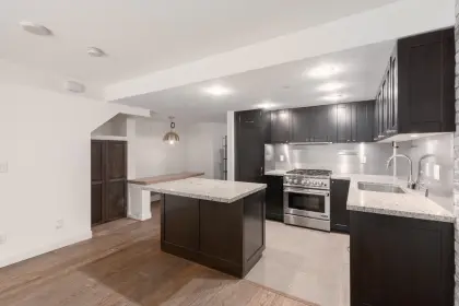1131 Homer Street, Vancouver, BC, Vancouver — Townhouse for sale