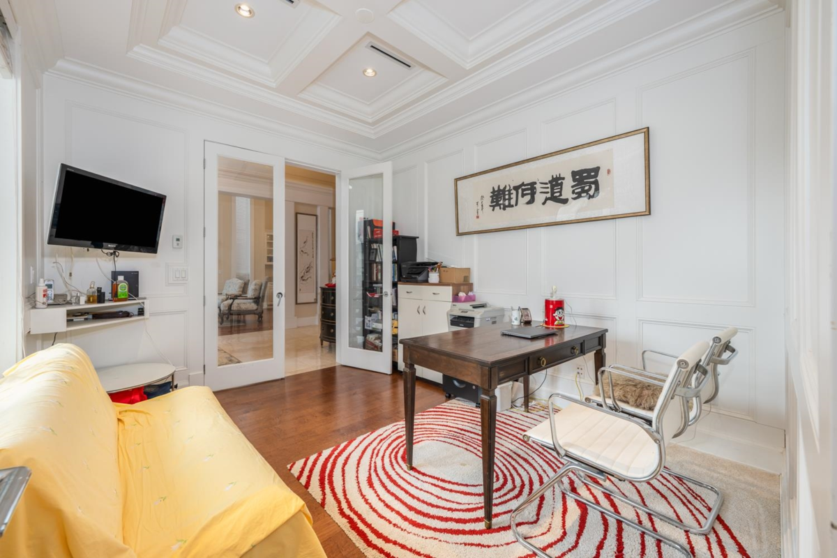 Fitness Center Photo Near 9411 Florimond Road, Richmond, BC