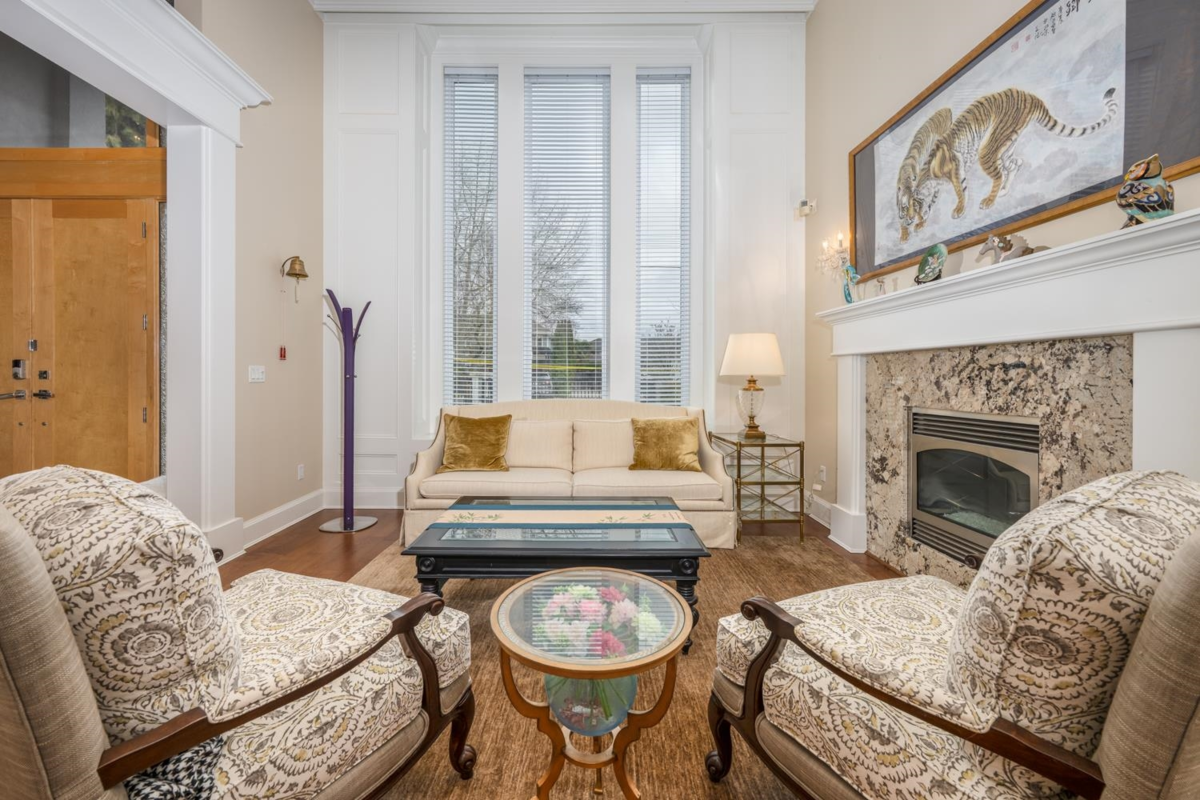 Kitchen Island Photo of 9411 Florimond Road, Richmond, BC