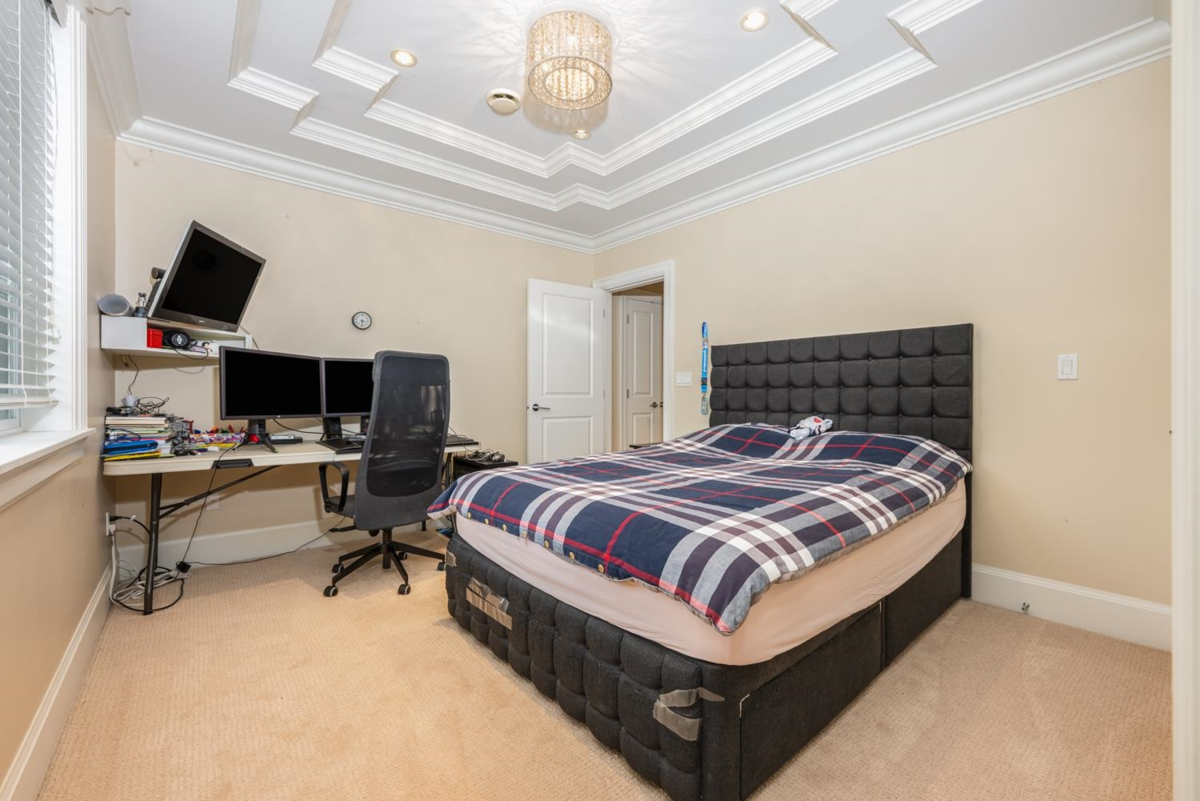 Mudroom Photo of 9411 Florimond Road, Richmond, BC