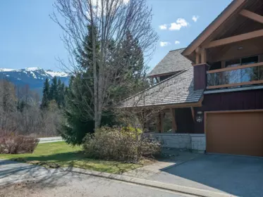 C 4867 Casabella Crescent, Whistler, BC, Whistler — Half Duplex for sale