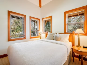 C 4867 Casabella Crescent, Whistler, BC, Whistler — Half Duplex for sale