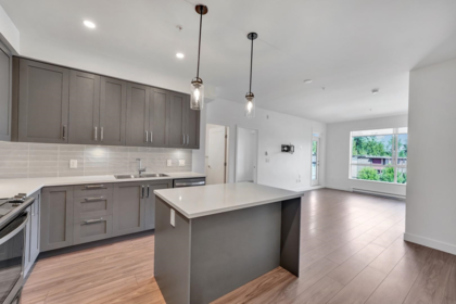 320 18811 72 Avenue, Surrey, BC, Surrey — Apartment/Condo for sale