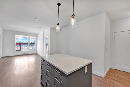 320 18811 72 Avenue, Surrey, BC, Surrey — Apartment/Condo for sale