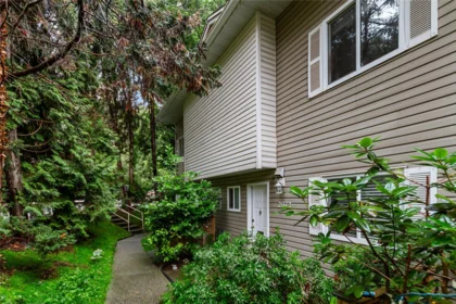 2072 Springer Avenue, Burnaby, BC, Burnaby — Townhouse for sale