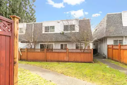 23 21555 Dewdney Trunk Road, Maple Ridge, BC, Maple Ridge — Townhouse for sale