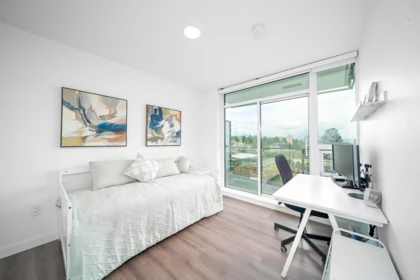 2506 823 Carnarvon Street, New Westminster, BC