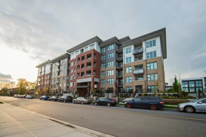 122 9388 Tomicki Avenue, Richmond, BC, Richmond — Apartment/Condo for sale