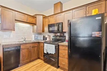417 8531 Young Road, Chilliwack, BC, Chilliwack — Apartment/Condo for sale