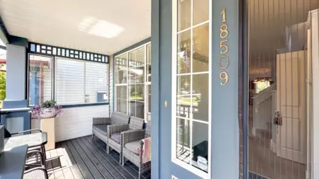 18509 67a Avenue, Surrey, BC, Surrey — Single Family Residence for sale