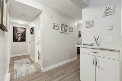 310 160 Shoreline Circle, Port Moody, BC, Port Moody — Apartment/Condo for sale