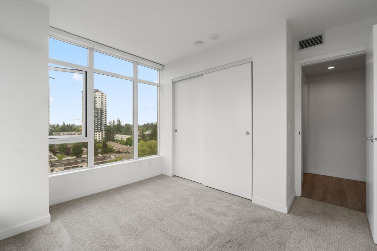 Breakfast Nook Photo of 1112 13350 Central Avenue, Surrey, BC