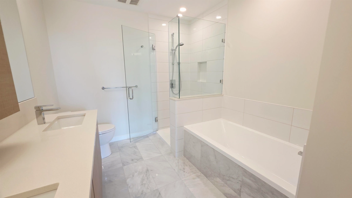Powder Room Photo of 2208 2186 Gilmore Avenue, Burnaby, BC