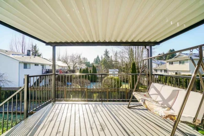 Breakfast Nook Photo of 17184 63 Avenue, Surrey, BC