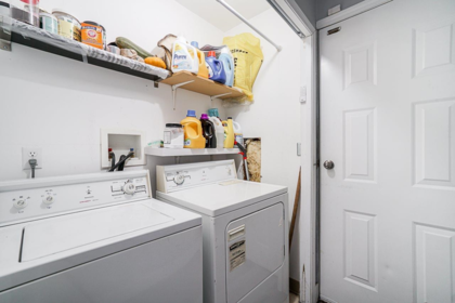 Hallway Photo of 17184 63 Avenue, Surrey, BC