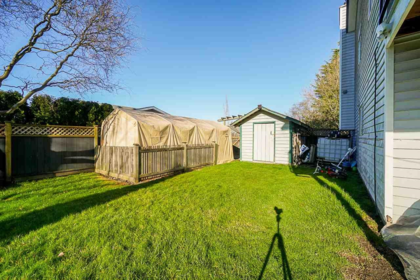 Outdoor Patio Photo of 17184 63 Avenue, Surrey, BC