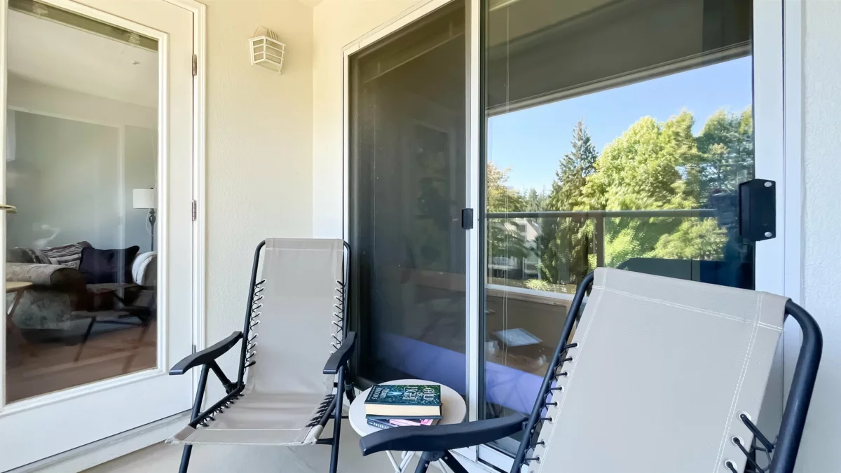 Hallway Photo of 308 5735 Hampton Place, Vancouver, BC