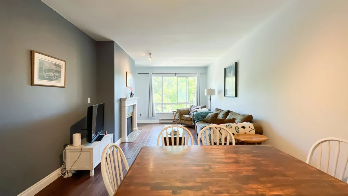 Primary Bathroom Photo of 308 5735 Hampton Place, Vancouver, BC
