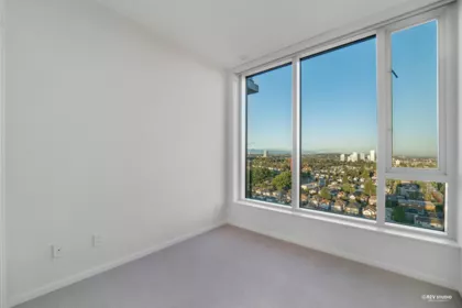 1108 8555 Granville Street, Vancouver, BC, Vancouver — Apartment/Condo for sale