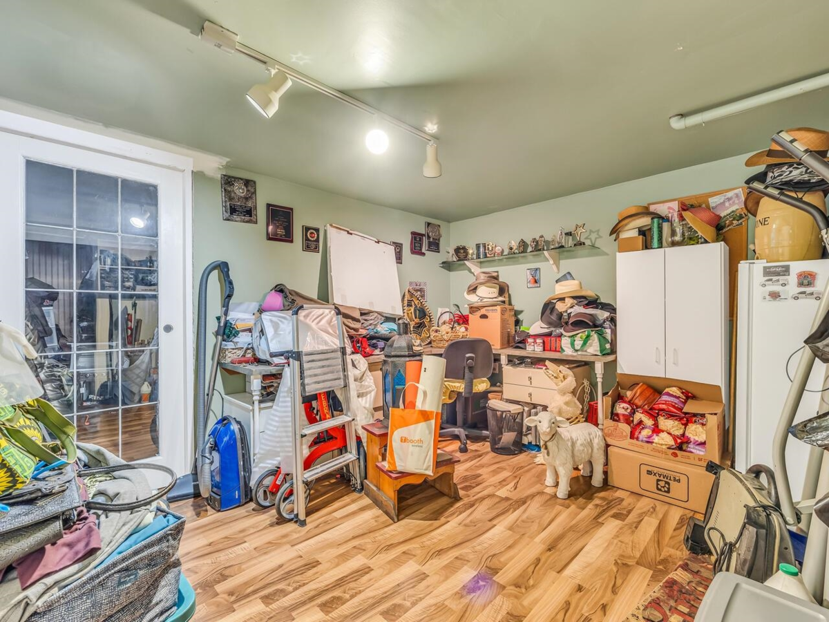 Swimming Pool Photo of 960 Porter Street, Coquitlam, BC