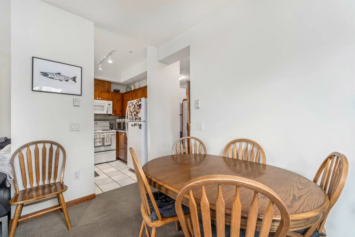 Kitchen Island Photo of 3 4355 Northlands Boulevard, Whistler, BC