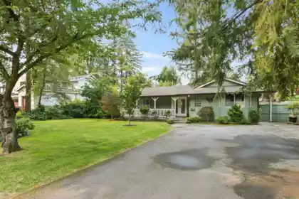 19927 37 Avenue, Langley, BC, Langley — Single Family Residence for sale