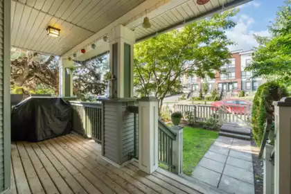 8 20120 68 Avenue, Langley, BC, Langley — Townhouse for sale