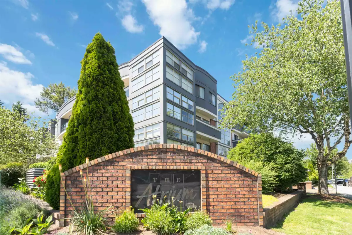 Exterior Front Photo of 402 12025 207a Street, Maple Ridge, BC