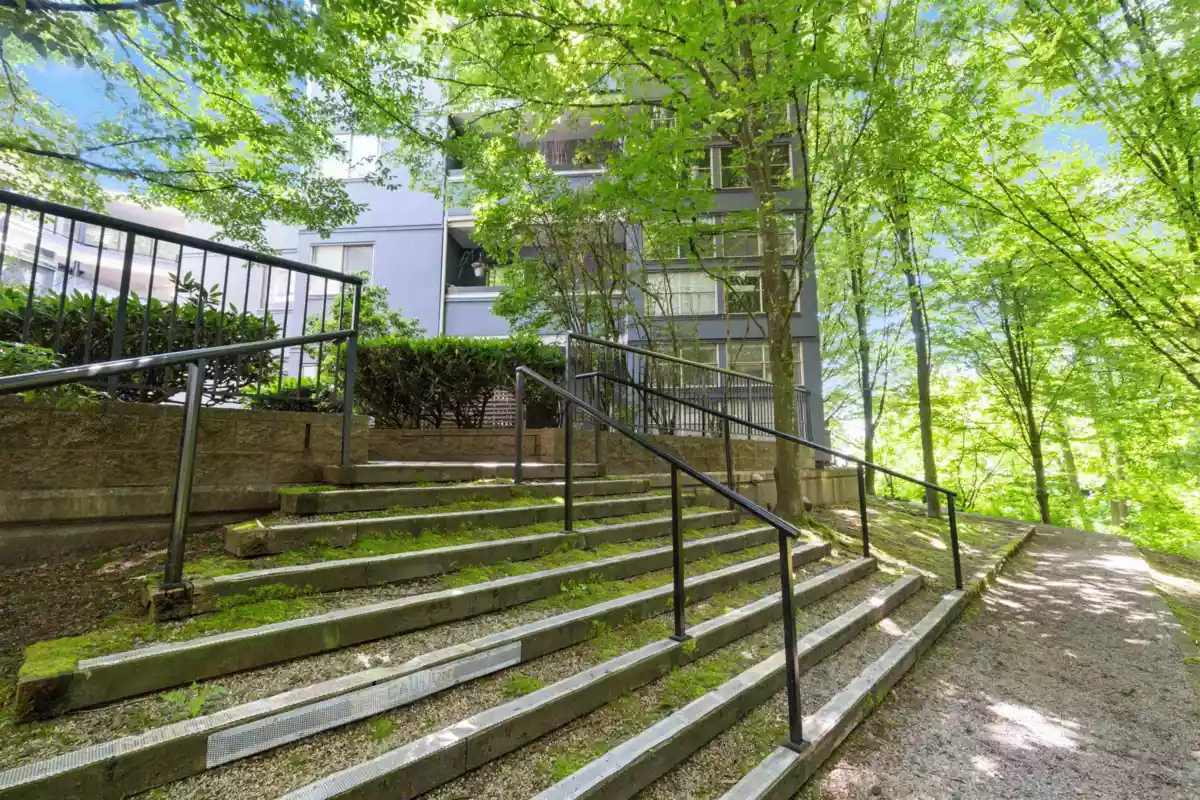 Outdoor Patio Photo of 402 12025 207a Street, Maple Ridge, BC