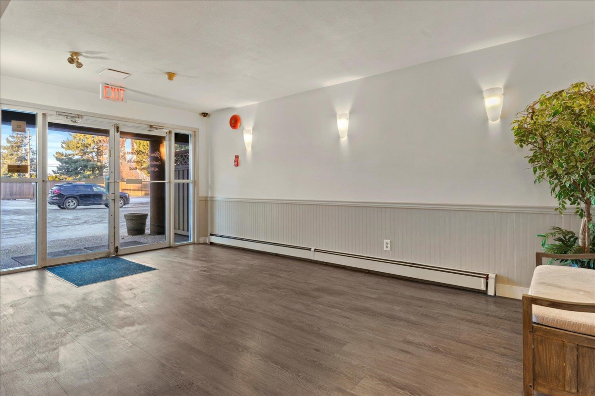 Living Room Photo of 208 45702 Watson Road, Chilliwack, BC