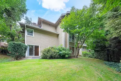 Backyard Photo of 37 9000 Ash Grove Crescent, Burnaby, BC