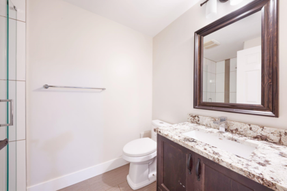 Entry Foyer Photo of 37 9000 Ash Grove Crescent, Burnaby, BC