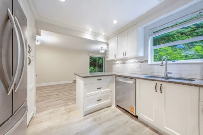 37 9000 Ash Grove Crescent, Burnaby, BC, Burnaby — Townhouse for sale