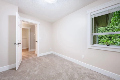 Mudroom Photo of 37 9000 Ash Grove Crescent, Burnaby, BC