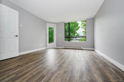 102 38 Leopold Place, New Westminster, BC, New Westminster — Apartment/Condo for sale