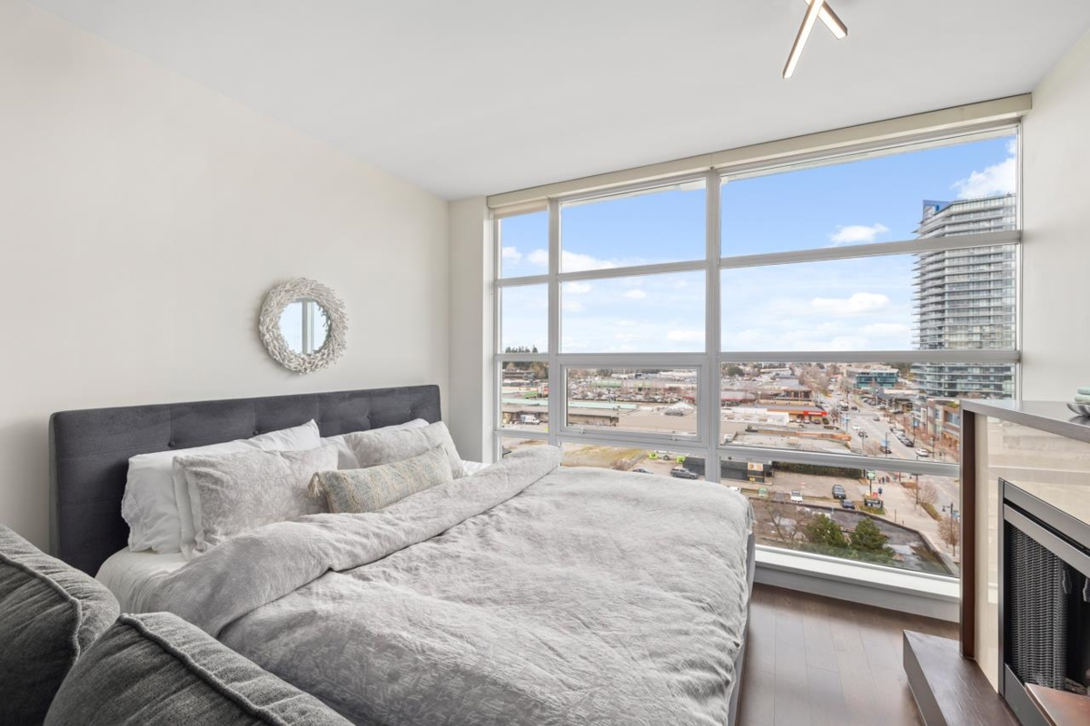 Bedroom 4 Photo of 905 1473 Johnston Road, White Rock, BC