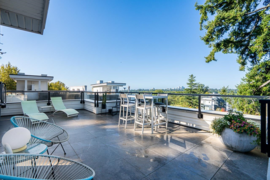 235 2218 Oak Meadows Drive, Surrey, BC