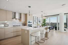 2618 89 Nelson Street, Vancouver, BC