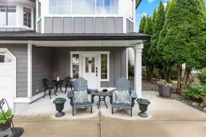 21398 88a Avenue, Langley, BC, Langley — Single Family Residence for sale