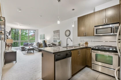 329 15988 26 Avenue, Surrey, BC, Surrey — Apartment/Condo for sale