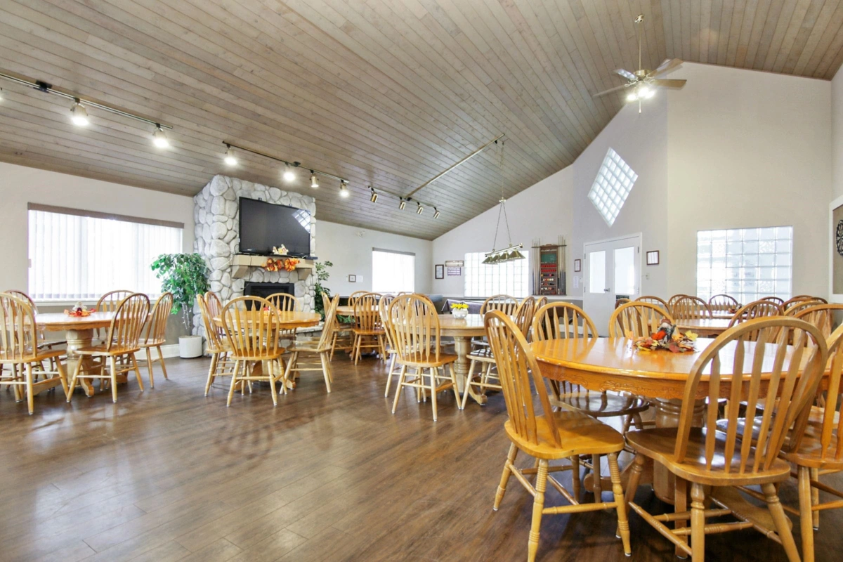 Hallway Photo of 2307 8485 Young Road, Chilliwack, BC