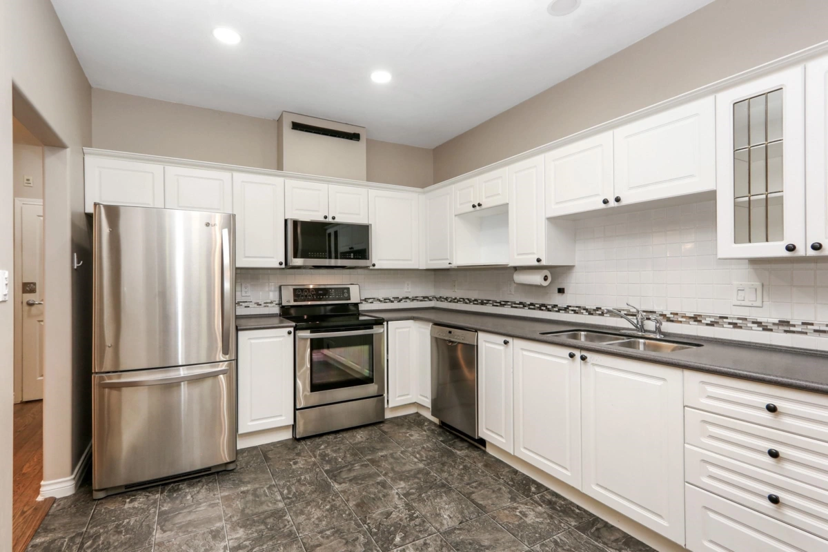Kitchen Photo of 2307 8485 Young Road, Chilliwack, BC