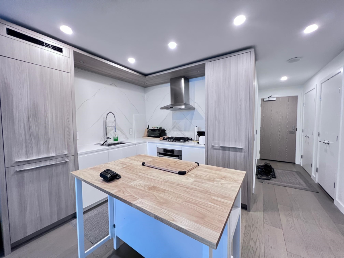 Bedroom 3 Photo of 603 15165 Thrift Avenue, White Rock, BC