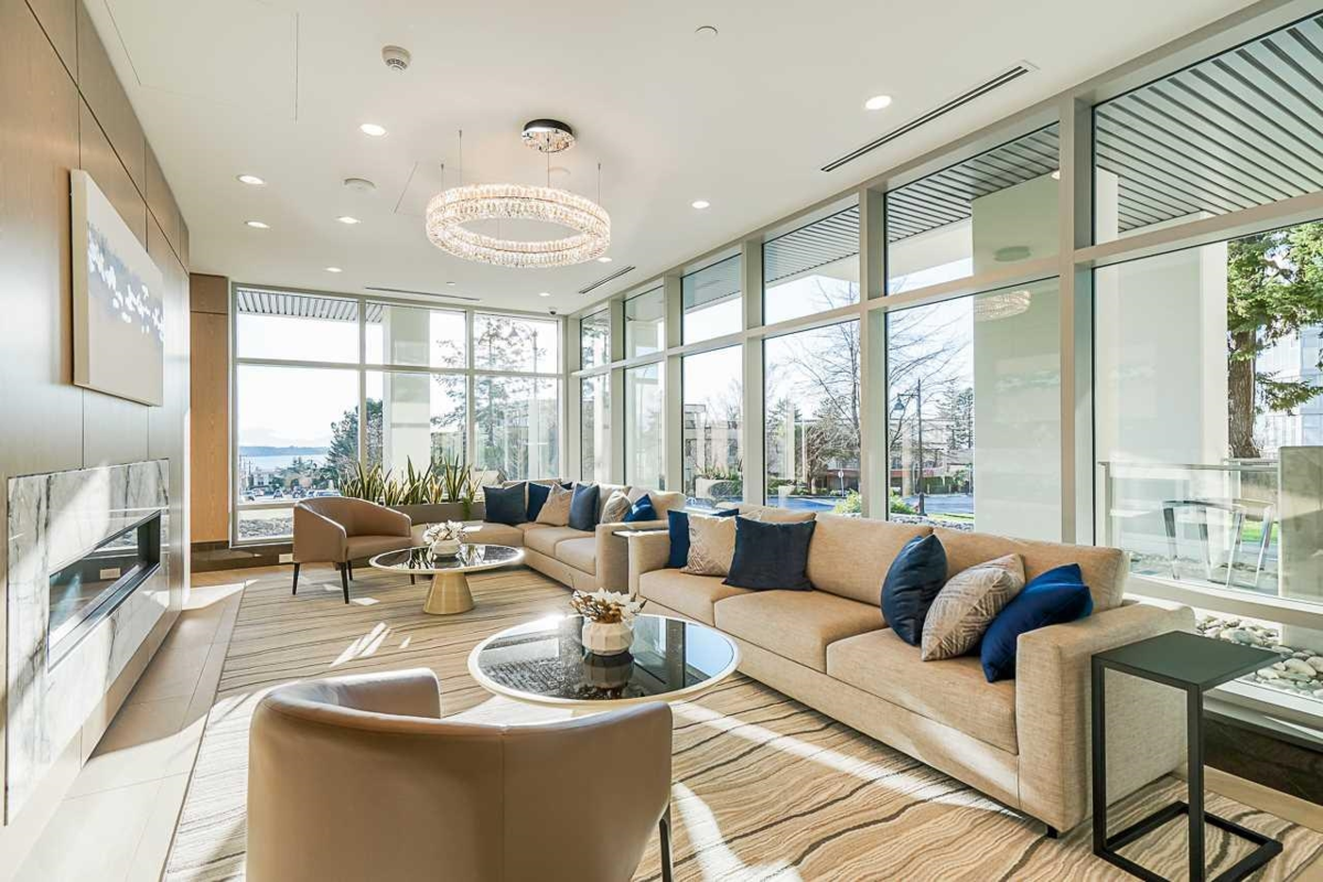 Primary Bedroom Photo of 603 15165 Thrift Avenue, White Rock, BC