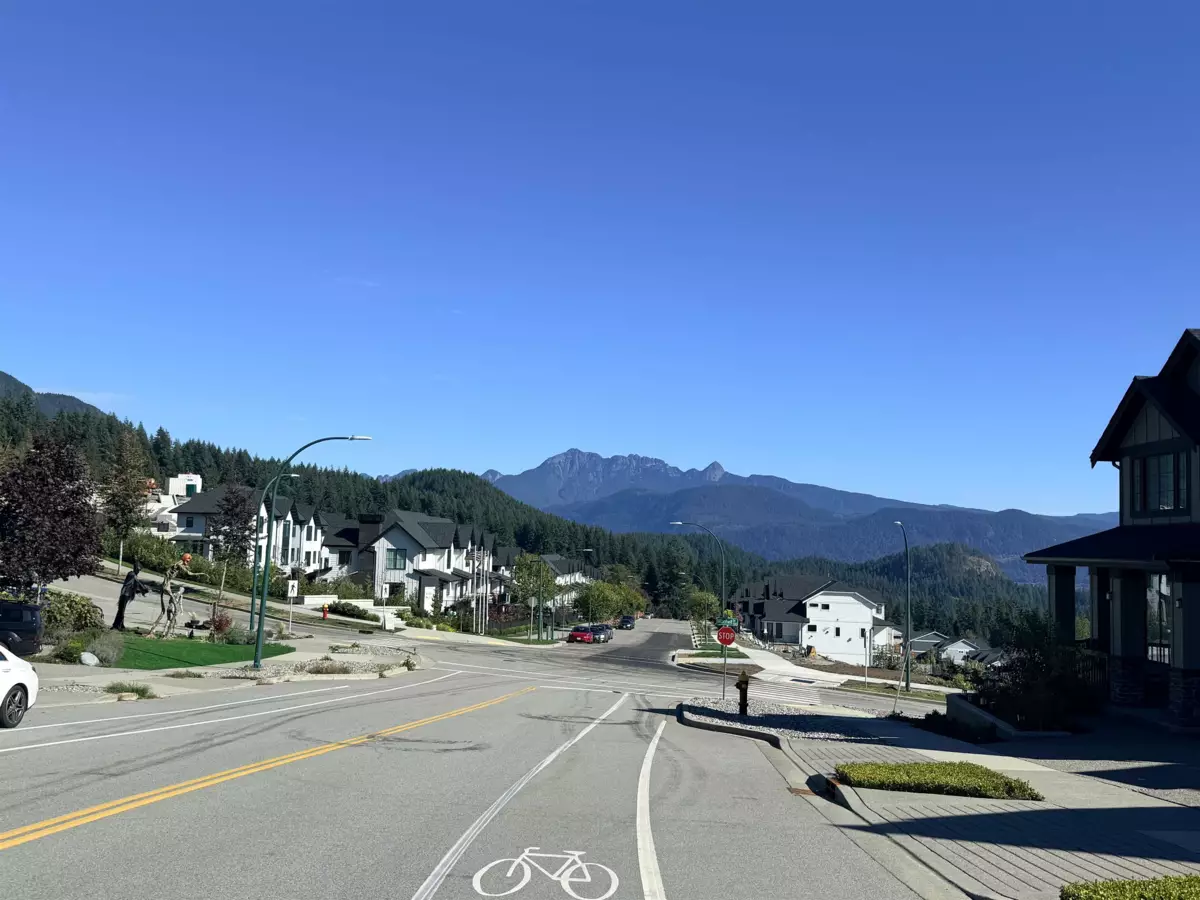 Bedroom 4 Photo of 3561 Sheffield Avenue, Coquitlam, BC