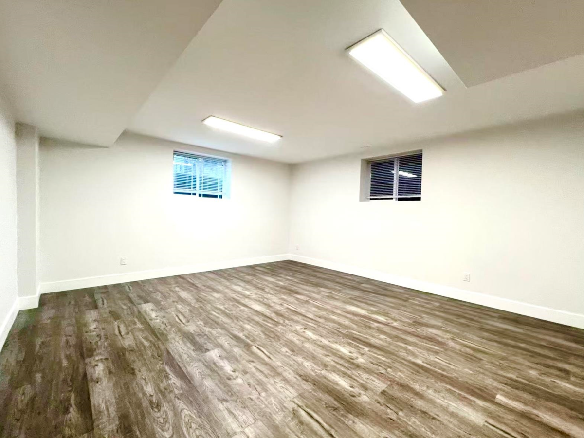 Breakfast Nook Photo of 3561 Sheffield Avenue, Coquitlam, BC