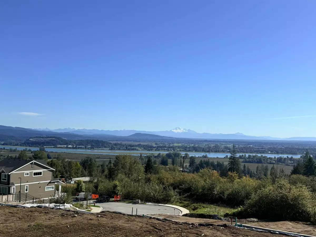 Guest Bathroom Photo of 3561 Sheffield Avenue, Coquitlam, BC