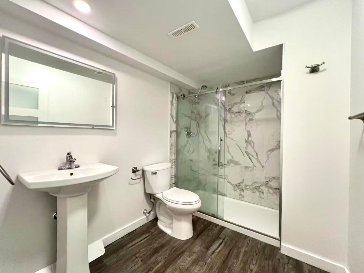 Walk-In Closet Photo of 3561 Sheffield Avenue, Coquitlam, BC