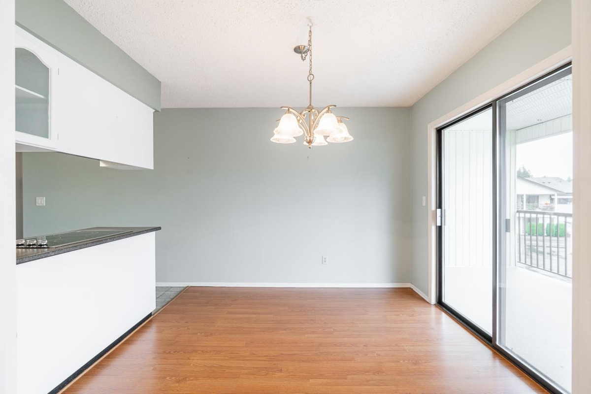 Powder Room Photo of 41 32959 George Ferguson Way, Abbotsford, BC